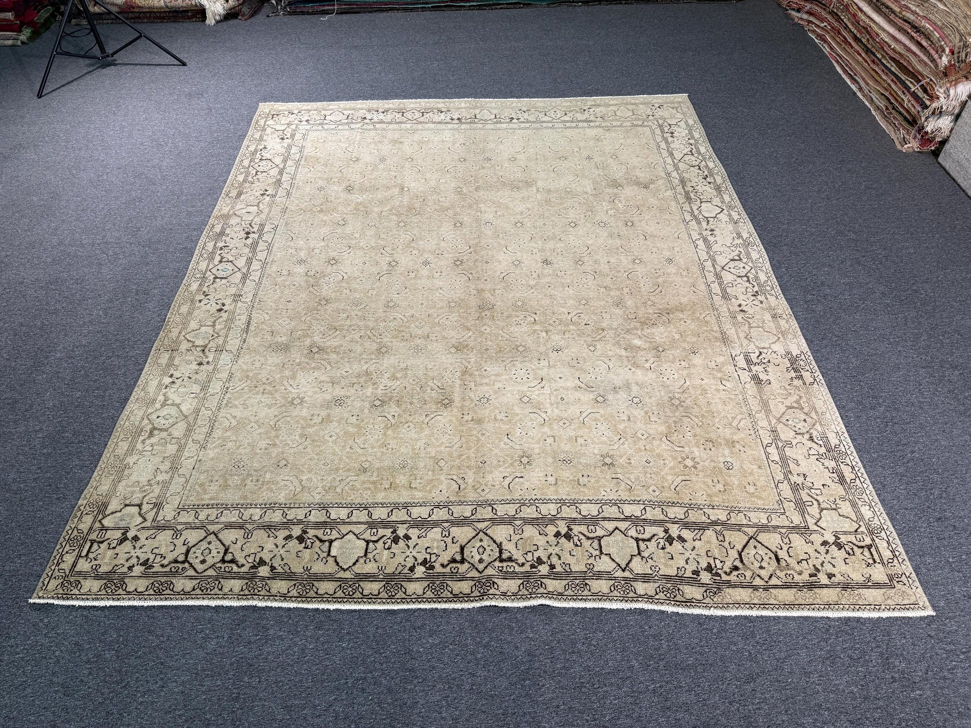 8'4"x10'2" feet Vintage Turkish Anatolian Rug,Natural Color Rug,46