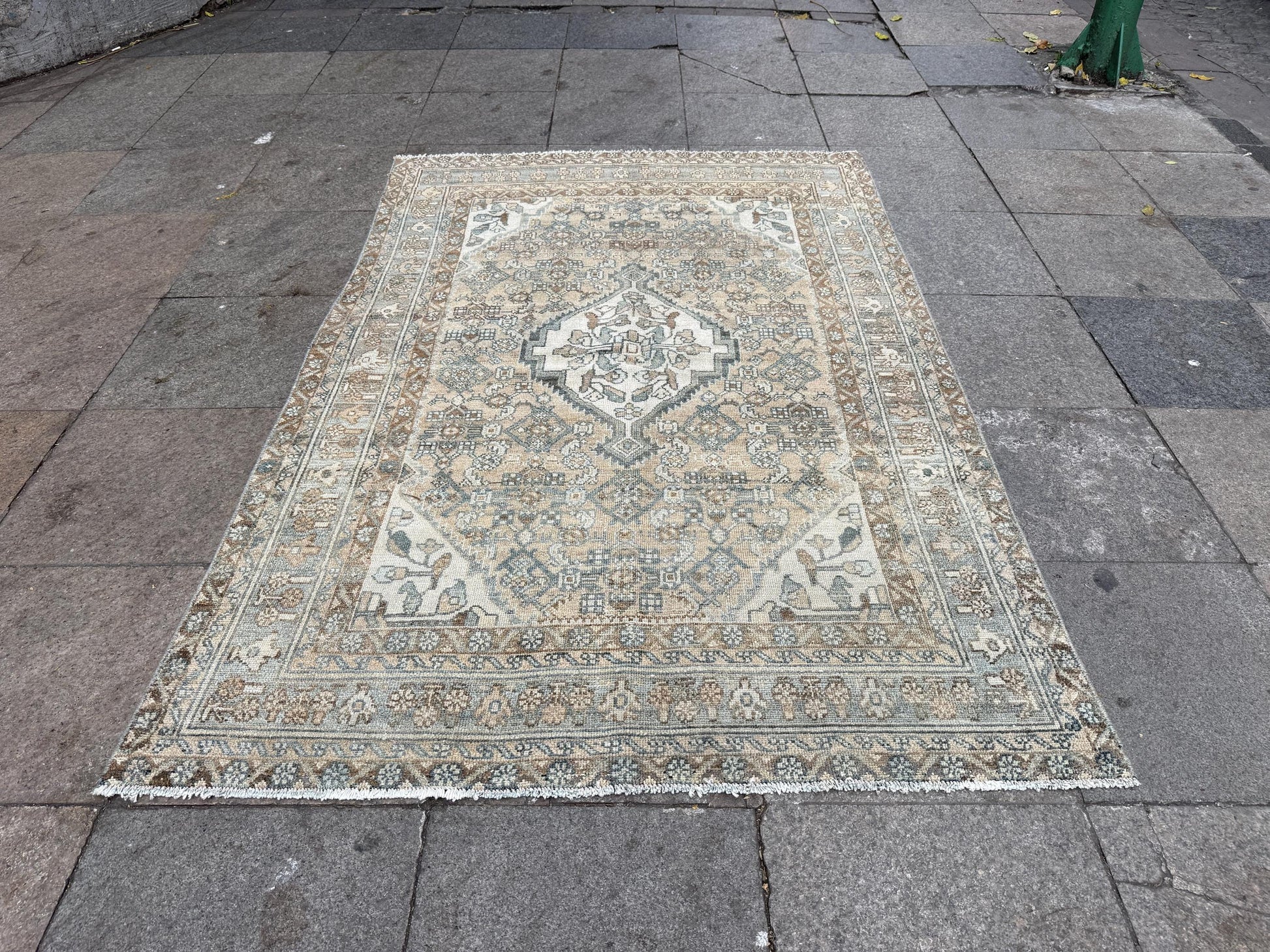 4'3"x6'4" feet  Vintage Turkish Anatolian Rug,Beige Color Rug,64