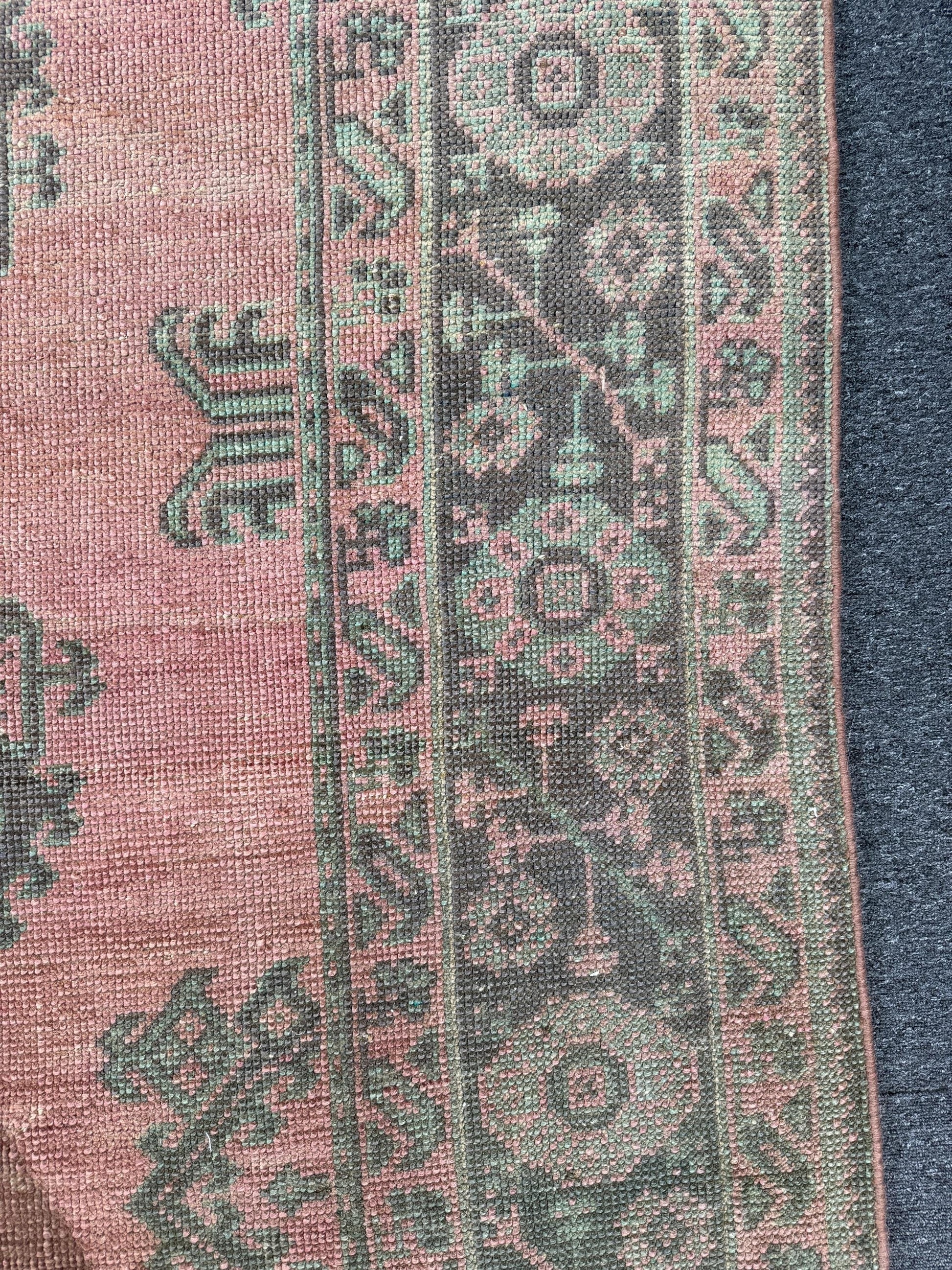9x11'2 feet Vintage Turkish Anatolian Rug,Pink Color Rug,119