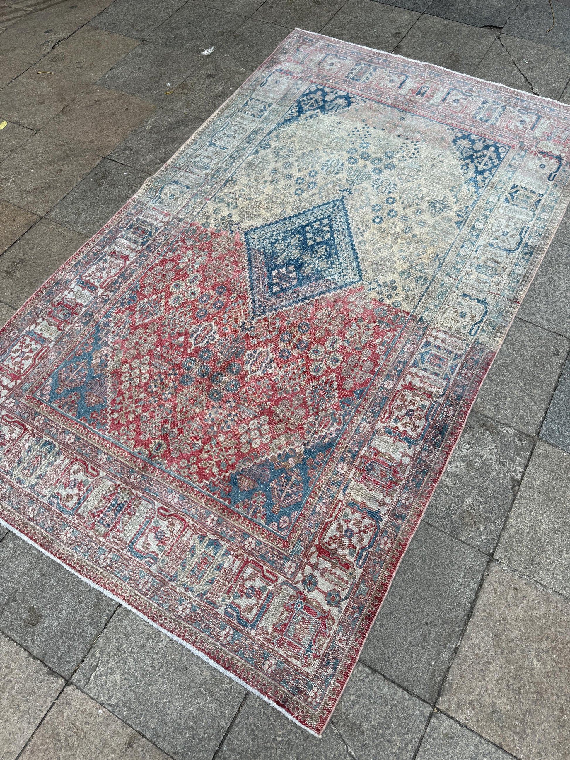 5'2"x8'6" feet Vintage Anatolian Wool Rug,Floral Decoritive Beige Rug ,507